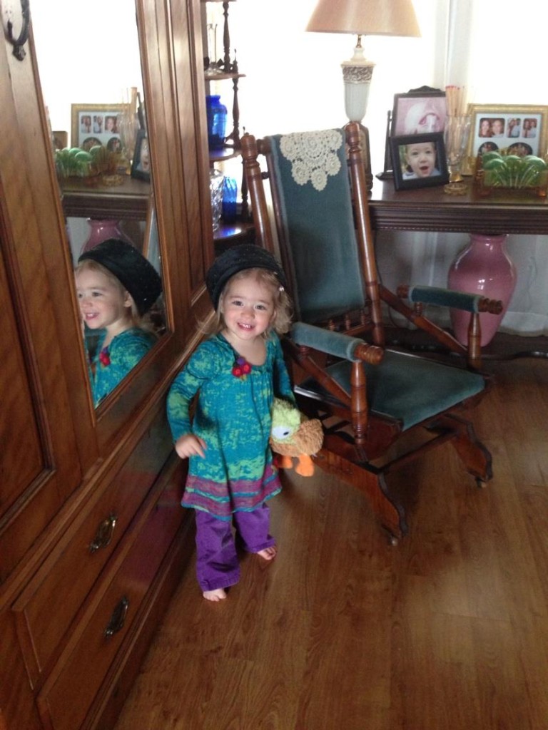 jo trying on mimi hats