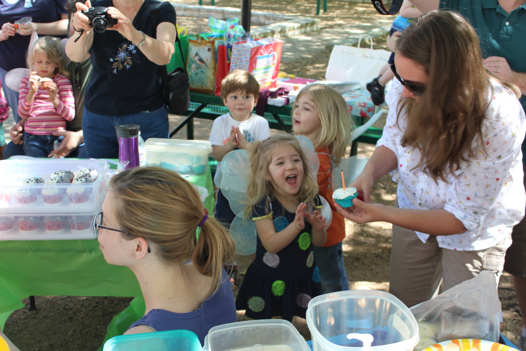 121118 - Canon - Canon EOS REBEL T3i